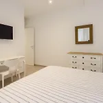 Golden Luxe - New Style In Dei Marmi Private Parking Apartment Forte dei Marmi