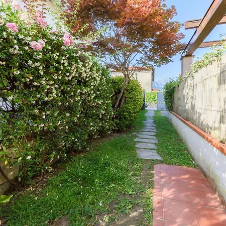 Apartment Golden Luxe - New Style In Dei Marmi Private Parking *