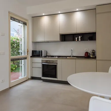 Apartmán Golden Luxe - New Style In Dei Marmi Private Parking Forte dei Marmi