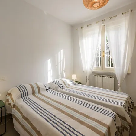 Golden Luxe - New Style In Dei Marmi Private Parking Apartmán